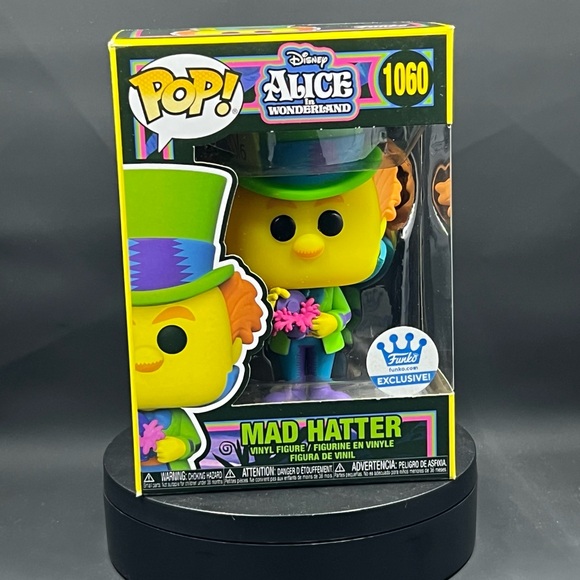 Funko Other - Funko Pop Mad Hatter Exclusive - Yellow and Green